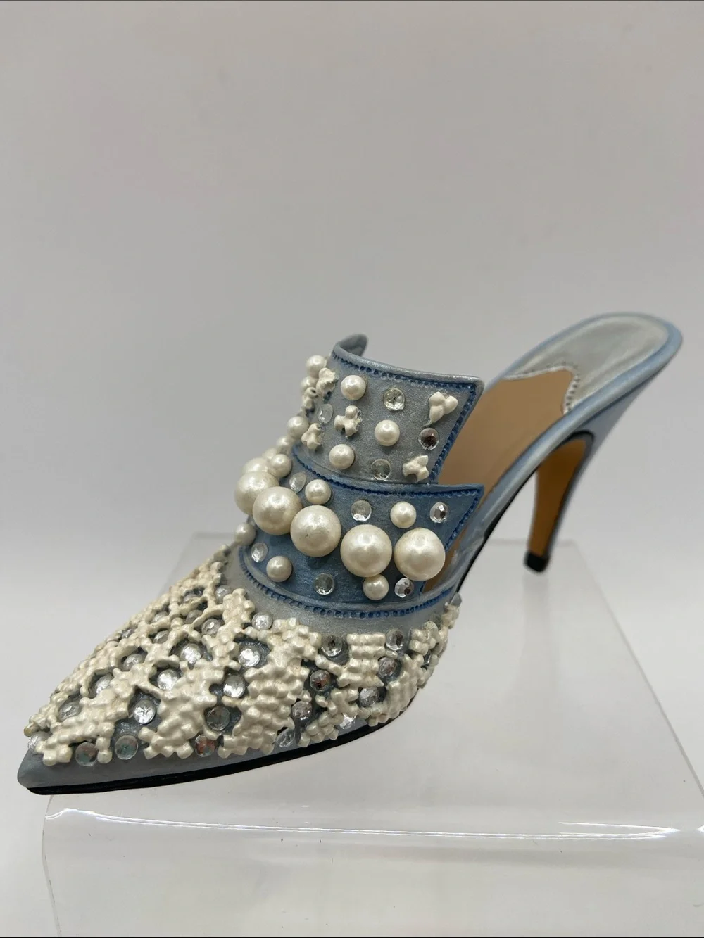 Just The Right Shoe by Raine Frosted Fantasy Miniature Shoe Figurine Collectible